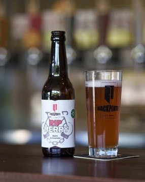 Photo de la bière aromatisée RIP Merry de la brasserie Backporte