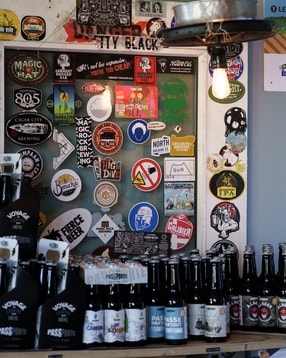Photo d'une étagère de bières Backporte